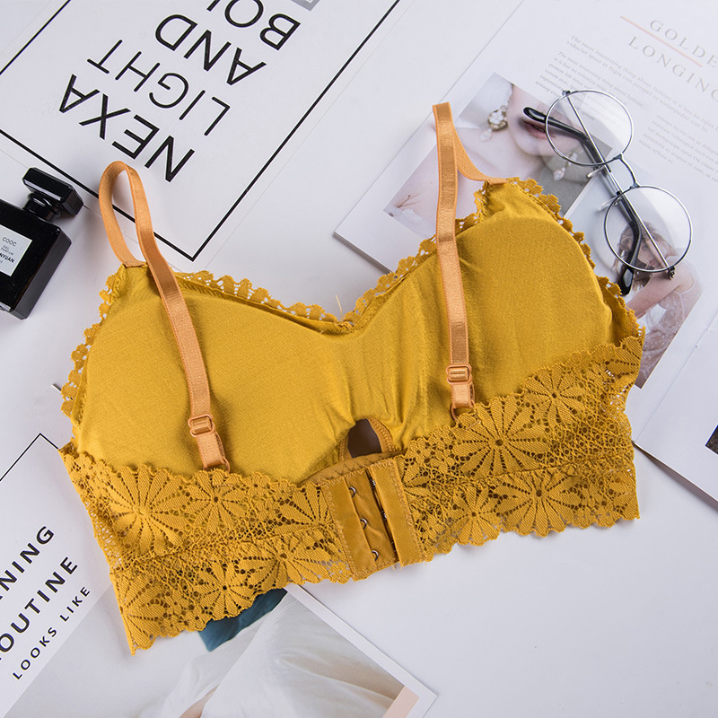 3D Sexy girl lace Lingerie Sea - مراجعة Bralette Triangle Set وسعره