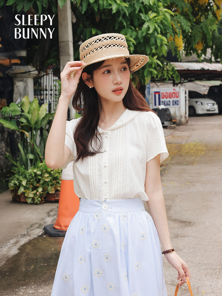 Vintage White Shirt Floral Emb - مراجعة Midi Skirt Floral وسعره